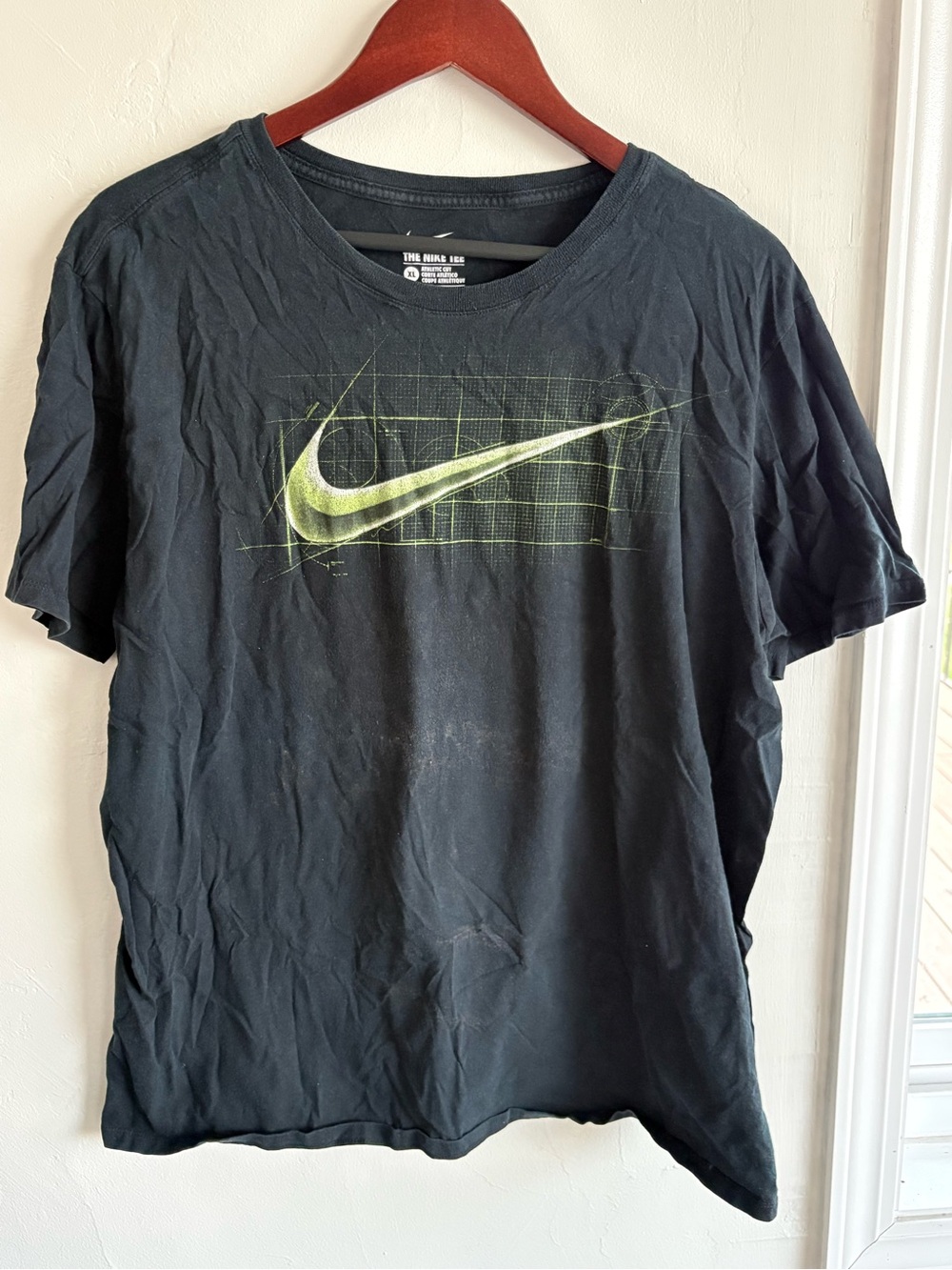 Nike Men’s Black Tee with Lime Swoosh Graphic